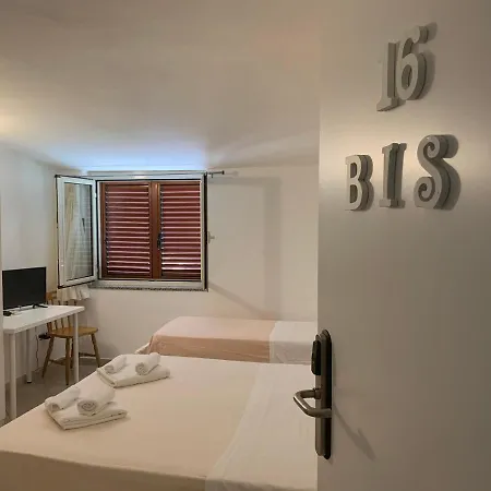 Hotel Due Pini Conte 3*