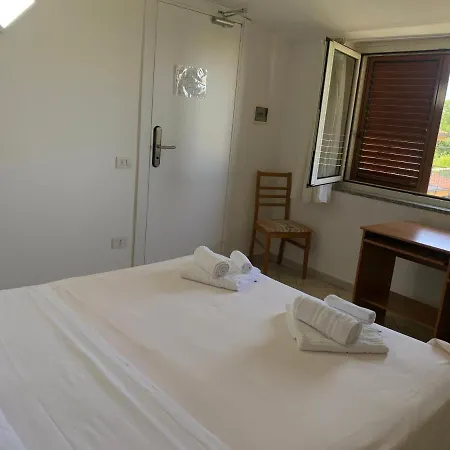 Hotel Due Pini Conte 3*