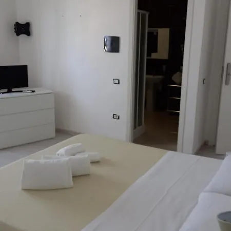 Due Pini Conte Hotel 3*